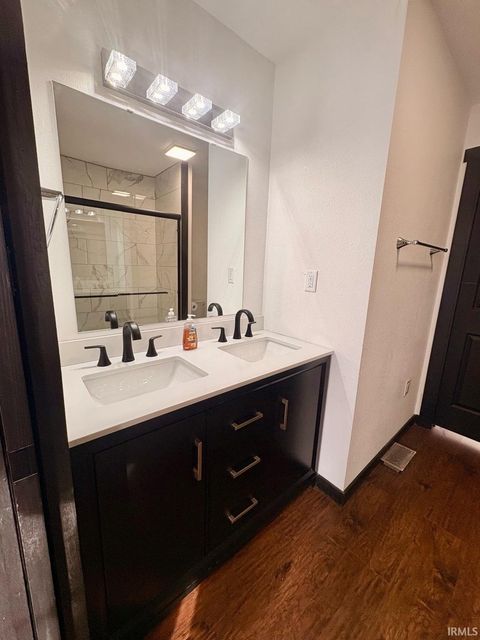 Tiny photo for 619 W Jackson Street, Kokomo, IN 46901 (MLS # 202604629)