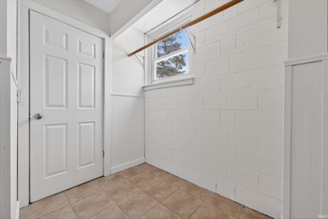 Tiny photo for 5906 Mendota Drive, Kokomo, IN 46901 (MLS # 202603709)