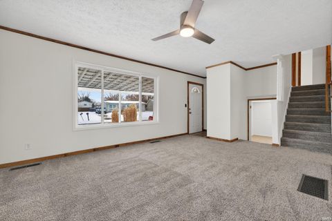 Tiny photo for 5906 Mendota Drive, Kokomo, IN 46901 (MLS # 202603709)