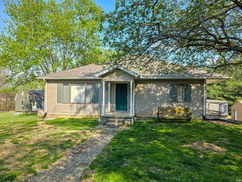 Tiny photo for 6806 N 500 W, Worthington, IN 47471 (MLS # 202612292)