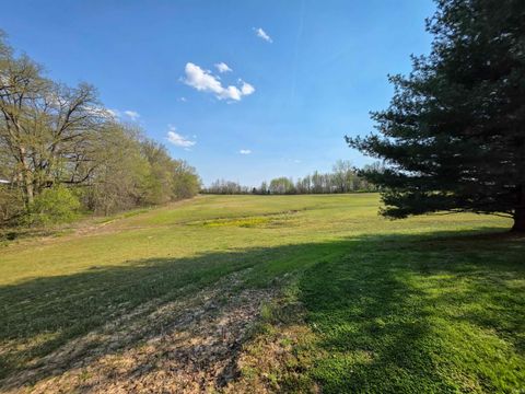 Tiny photo for 6806 N 500 W, Worthington, IN 47471 (MLS # 202612292)