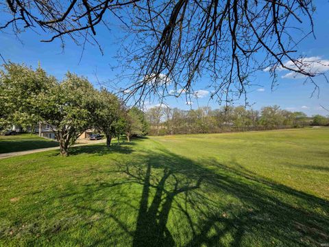 Tiny photo for 6806 N 500 W, Worthington, IN 47471 (MLS # 202612292)