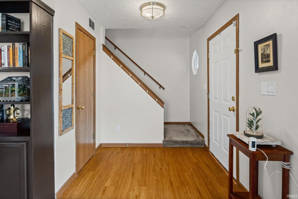 Photo of 3331 Poland Hill Road, Lafayette, IN 47909 (MLS # 202612950)