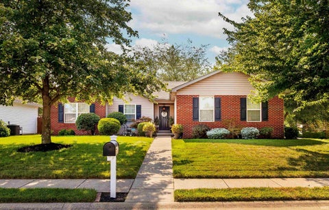 Photo of 12912 Cold Water Drive, Evansville, IN 47725 (MLS # 202632164)