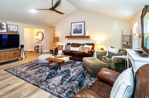 Tiny photo for 12912 Cold Water Drive, Evansville, IN 47725 (MLS # 202632164)