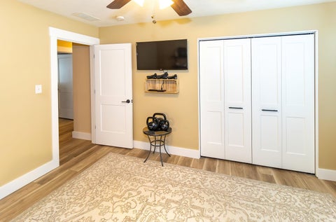 Tiny photo for 12912 Cold Water Drive, Evansville, IN 47725 (MLS # 202632164)