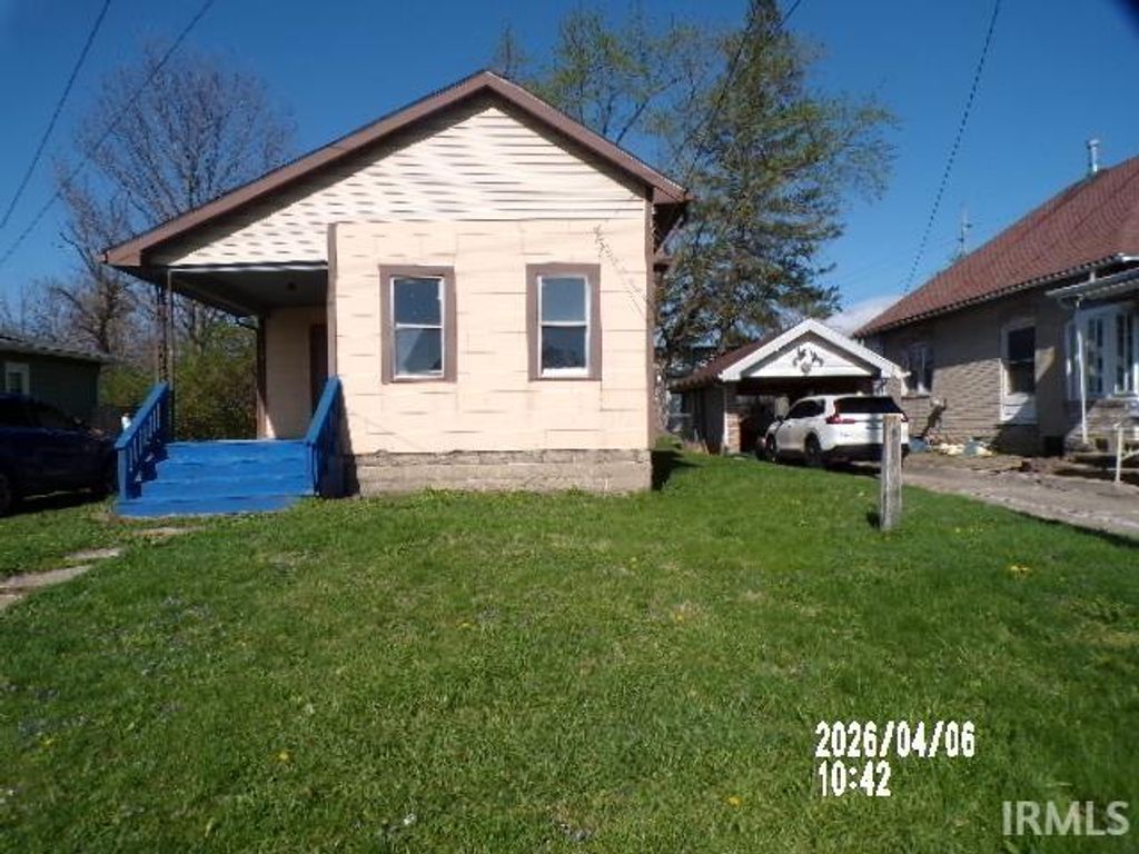 Photo of 1601 N Elm Street, Muncie, IN 47303 (MLS # 202612089)