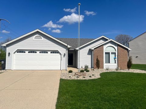 Photo of 9106 Olmston Drive, Fort Wayne, IN 46825 (MLS # 202612970)