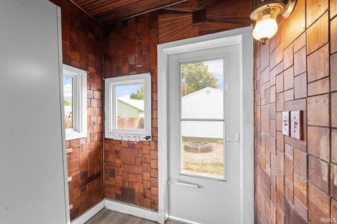 Tiny photo for 2009 Thompson Street, Lafayette, IN 47904 (MLS # 202542856)
