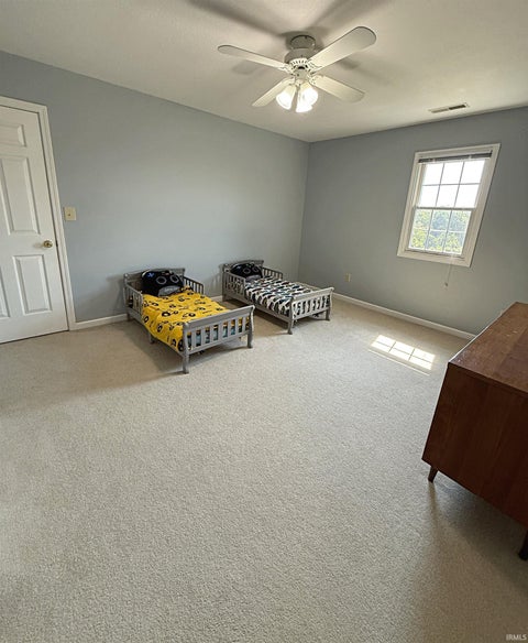 Tiny photo for 847 W Graham Lane, Washington, IN 47501 (MLS # 202637951)