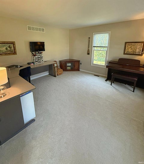Tiny photo for 847 W Graham Lane, Washington, IN 47501 (MLS # 202637951)