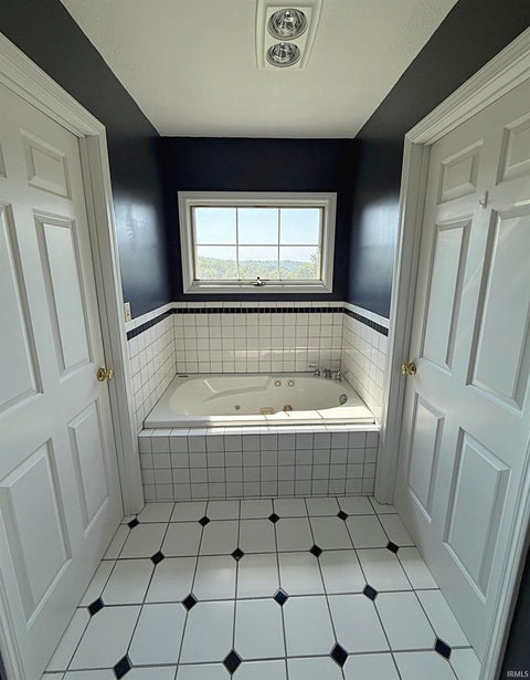 Tiny photo for 847 W Graham Lane, Washington, IN 47501 (MLS # 202637951)
