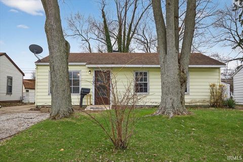 Tiny photo for 1105 Southlea Drive, Lafayette, IN 47909 (MLS # 202608529)