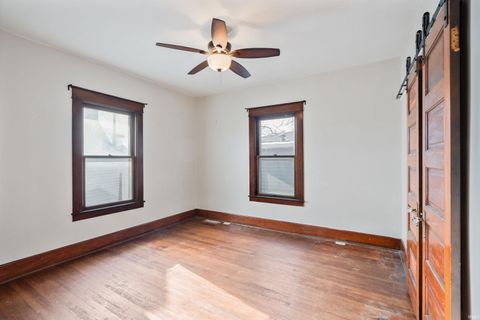 Tiny photo for 419 W Jefferson Street, Kokomo, IN 46901 (MLS # 202549205)