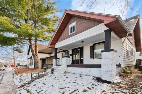 Tiny photo for 419 W Jefferson Street, Kokomo, IN 46901 (MLS # 202549205)