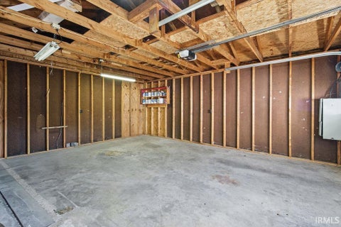 Tiny photo for 621 S Briant Street, Huntington, IN 46750 (MLS # 202643644)