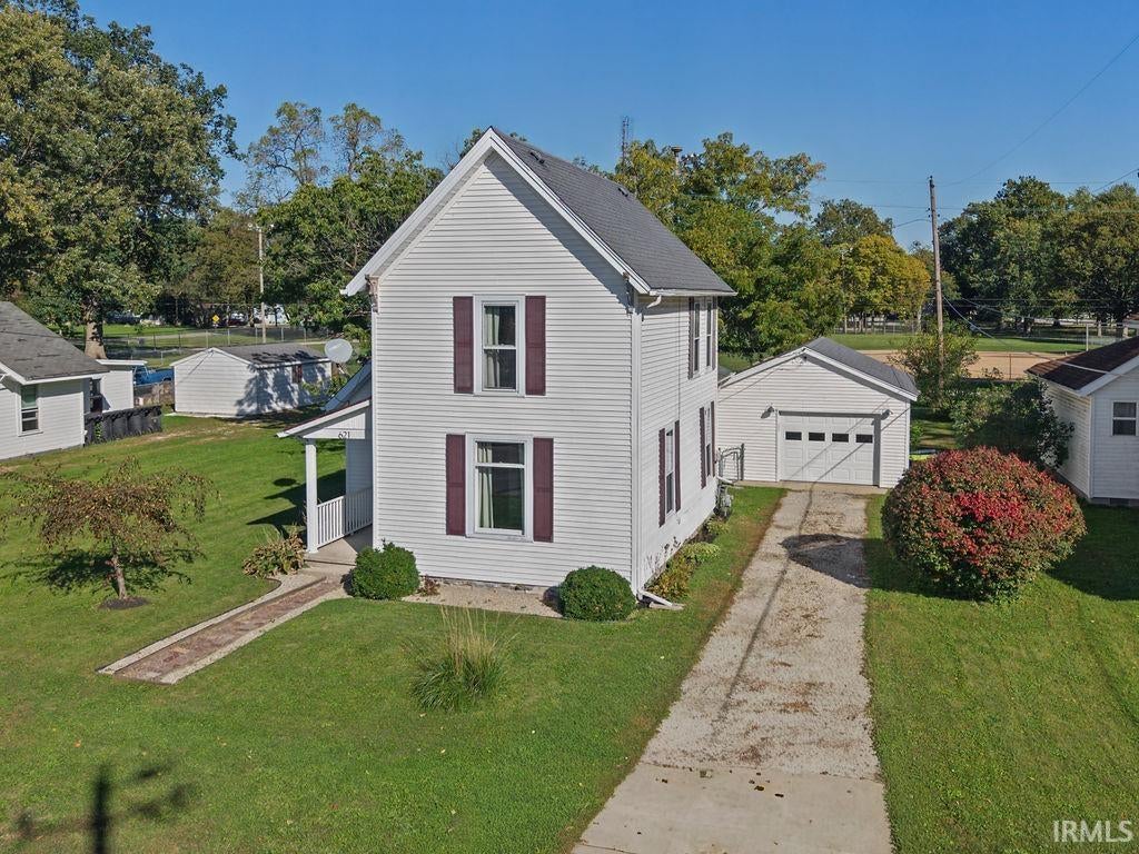 Photo of 621 S Briant Street, Huntington, IN 46750 (MLS # 202643644)