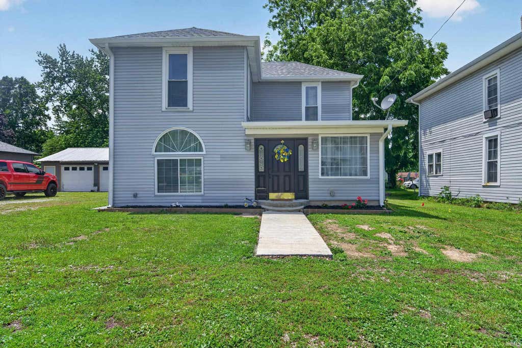 Photo of 905 Jackson Street, Burlington, IN 46915 (MLS # 202624385)