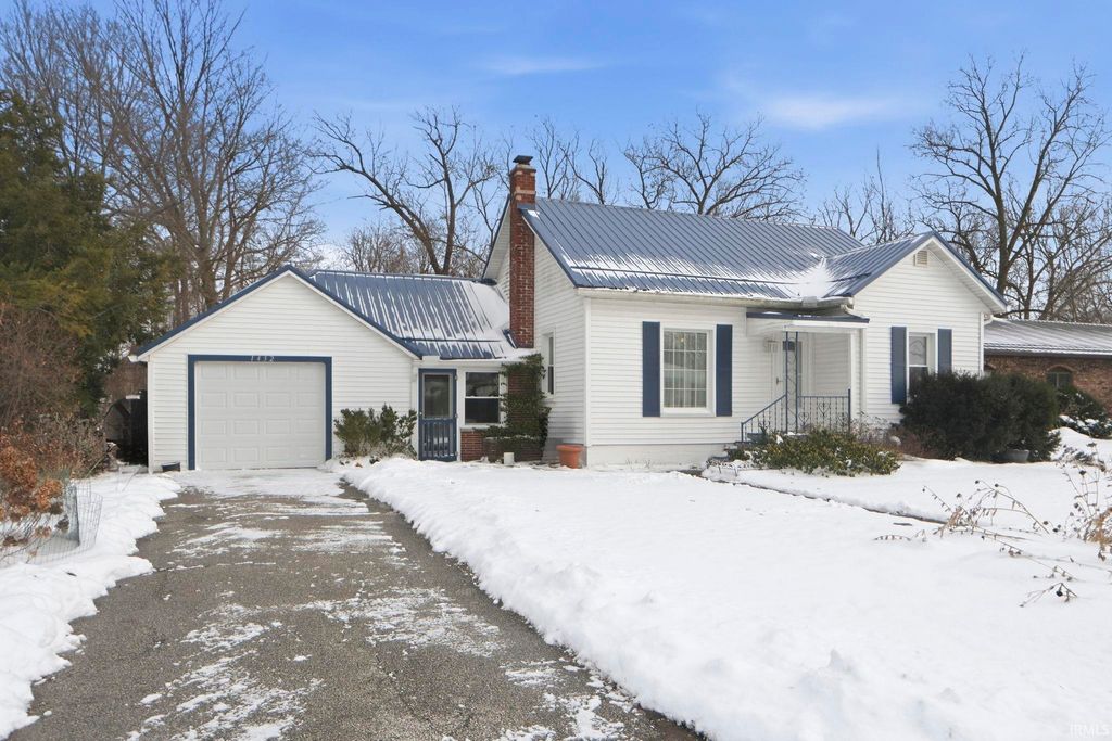 Photo of 1432 Olive Avenue, Elkhart, IN 46514 (MLS # 202549944)