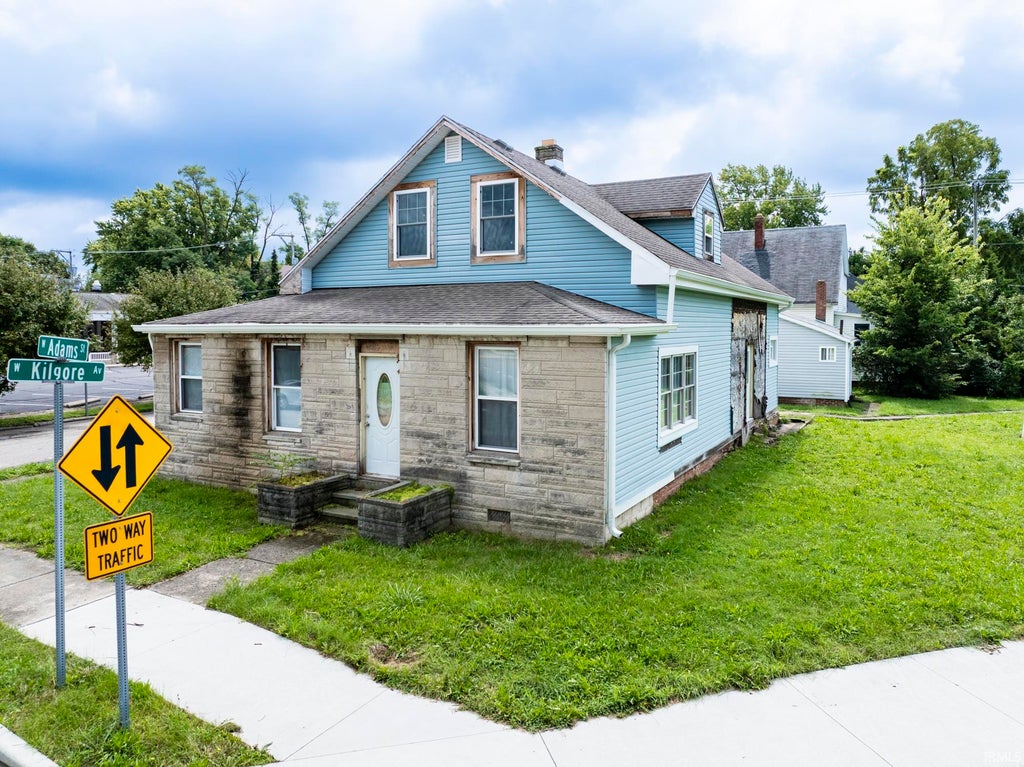 Photo of 901 W Adams Street, Muncie, IN 47305 (MLS # 202633771)