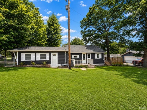 Tiny photo for 3097 E Stahl Road, Monon, IN 47959 (MLS # 202629898)