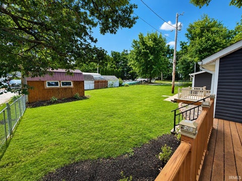 Tiny photo for 3097 E Stahl Road, Monon, IN 47959 (MLS # 202629898)