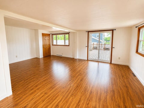 Tiny photo for 3097 E Stahl Road, Monon, IN 47959 (MLS # 202629898)