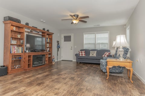 Tiny photo for 2630 Pecan Trace, Evansville, IN 47715 (MLS # 202620714)