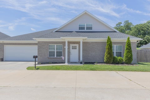 Photo of 2630 Pecan Trace, Evansville, IN 47715 (MLS # 202620714)
