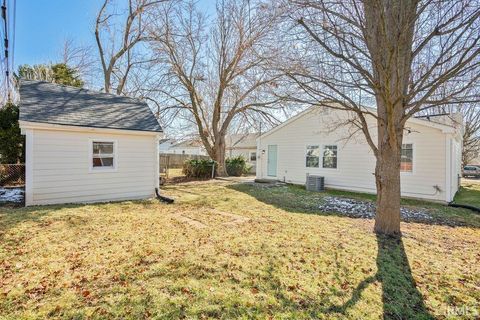 Tiny photo for 1418 W NORTH Street, Kokomo, IN 46901 (MLS # 202602226)