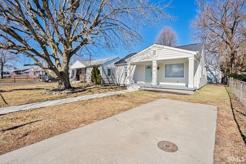 Tiny photo for 1418 W NORTH Street, Kokomo, IN 46901 (MLS # 202602226)