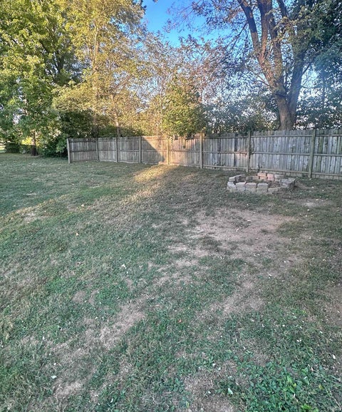 Tiny photo for 700 SW 3rd Street, Washington, IN 47501 (MLS # 202643776)