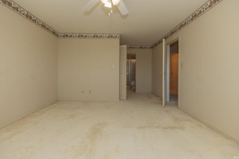 Tiny photo for 600 S Cullen #901 Avenue, Evansville, IN 47715 (MLS # 202644936)