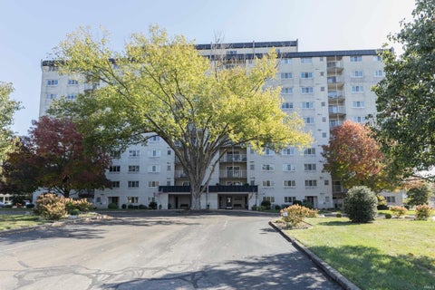 Photo of 600 S Cullen #901 Avenue, Evansville, IN 47715 (MLS # 202644936)