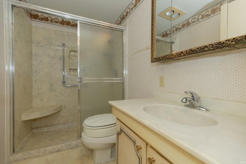 Tiny photo for 600 S Cullen #901 Avenue, Evansville, IN 47715 (MLS # 202644936)