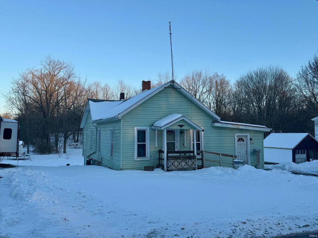 Photo of 1739 Stults Road, Huntington, IN 46750 (MLS # 202607565)