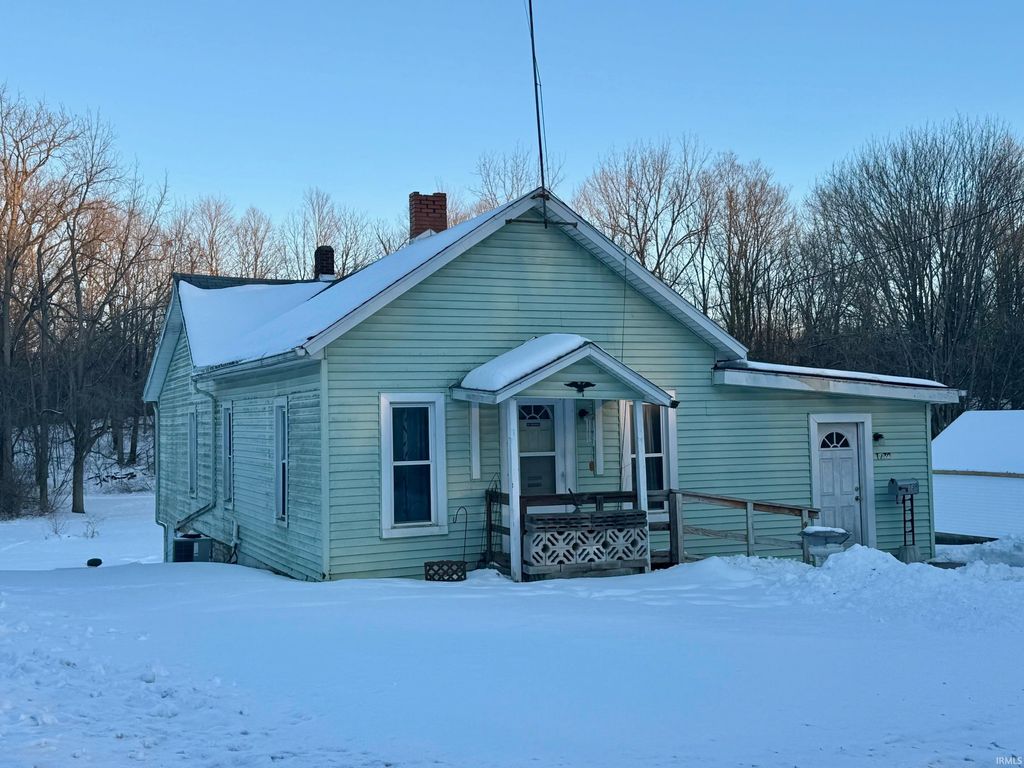 Photo of 1739 Stults Road, Huntington, IN 46750 (MLS # 202607565)