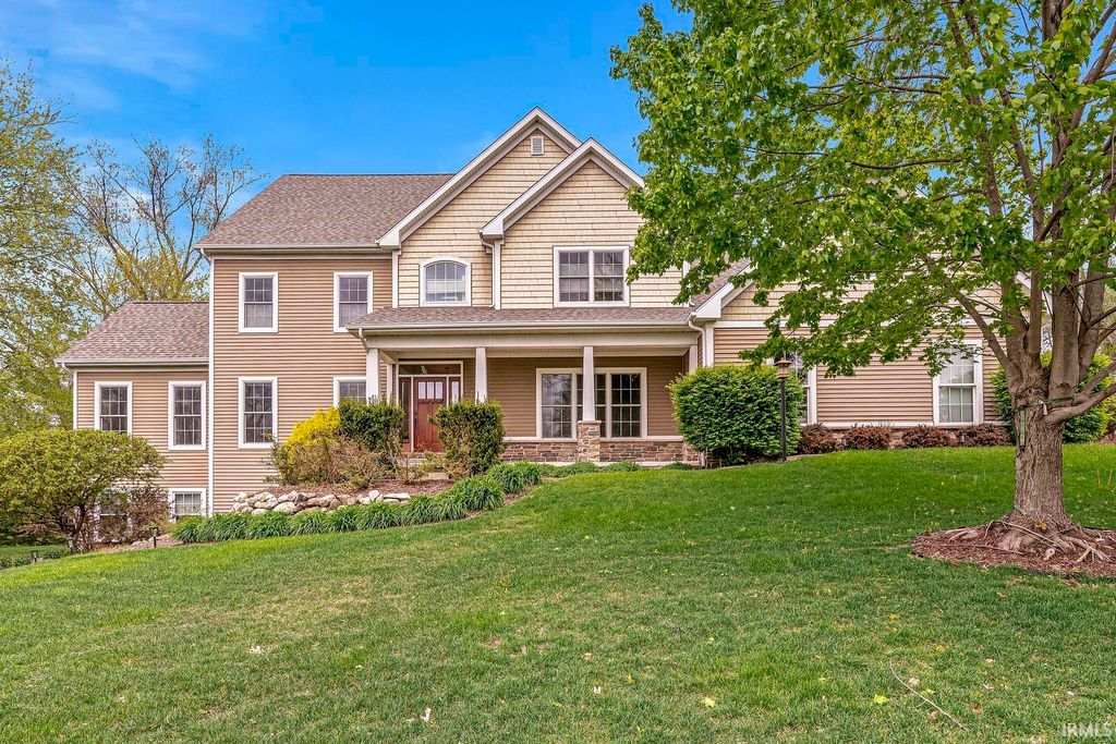 Photo of 53347 Summer Breeze Drive, South Bend, IN 46637 (MLS # 202616235)