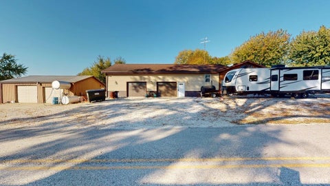 Tiny photo for 4371 N 2nd Street, Dubois, IN 47527 (MLS # 202644900)