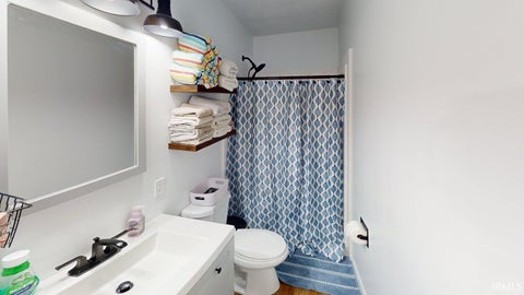 Tiny photo for 4371 N 2nd Street, Dubois, IN 47527 (MLS # 202644900)