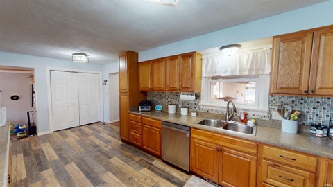 Tiny photo for 4371 N 2nd Street, Dubois, IN 47527 (MLS # 202644900)