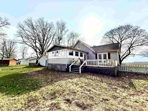 Tiny photo for 1584 S State Road 119, Winamac, IN 46996 (MLS # 202513094)