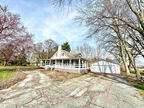 Tiny photo for 1584 S State Road 119, Winamac, IN 46996 (MLS # 202513094)