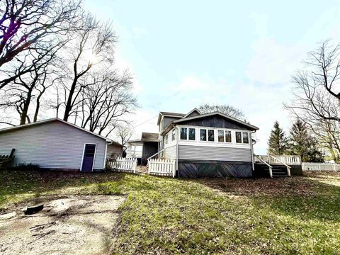 Tiny photo for 1584 S State Road 119, Winamac, IN 46996 (MLS # 202513094)