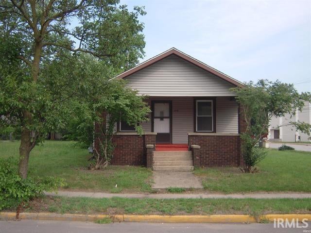Photo of 1441 W Franklin Street, Elkhart, IN 46516 (MLS # 202644574)