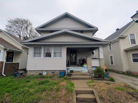 Photo of 1306 Sinclair Street, Fort Wayne, IN 46808 (MLS # 202611187)