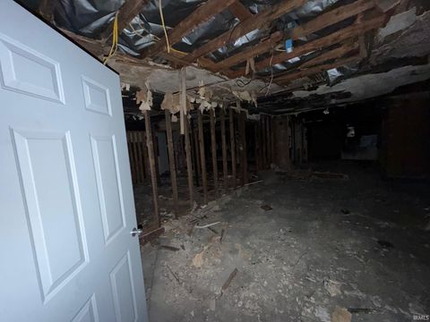 Tiny photo for 921 E Elm Street, Kokomo, IN 46902 (MLS # 202604550)