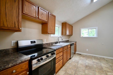 Tiny photo for 1418 Grove Street, Lafayette, IN 47905 (MLS # 202637739)