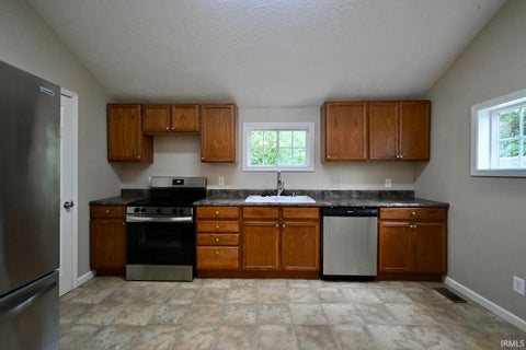 Tiny photo for 1418 Grove Street, Lafayette, IN 47905 (MLS # 202637739)