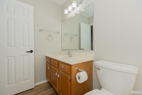 Tiny photo for 1719 Seasons Ridge Boulevard, Evansville, IN 47715 (MLS # 202545516)